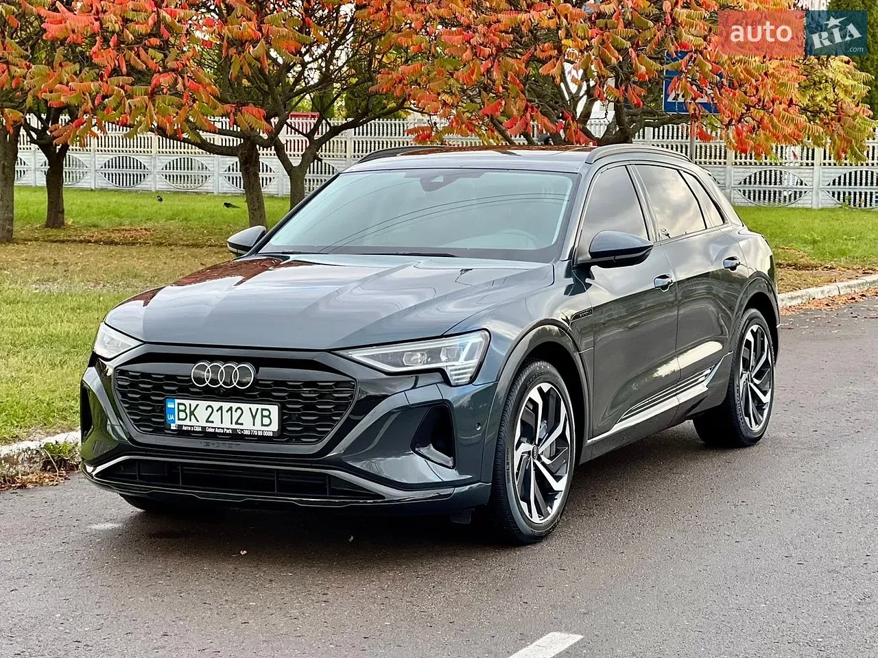 Audi Q8 E-Tron 2024 photo 2