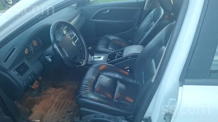 Volvo V70 2007 photo 2