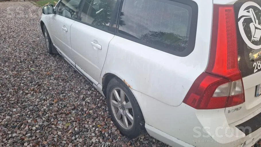 Volvo V70