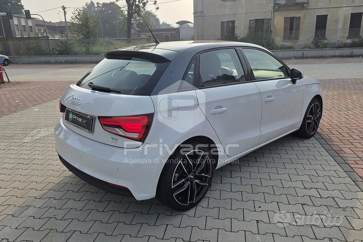 Audi A1 2017 photo 5