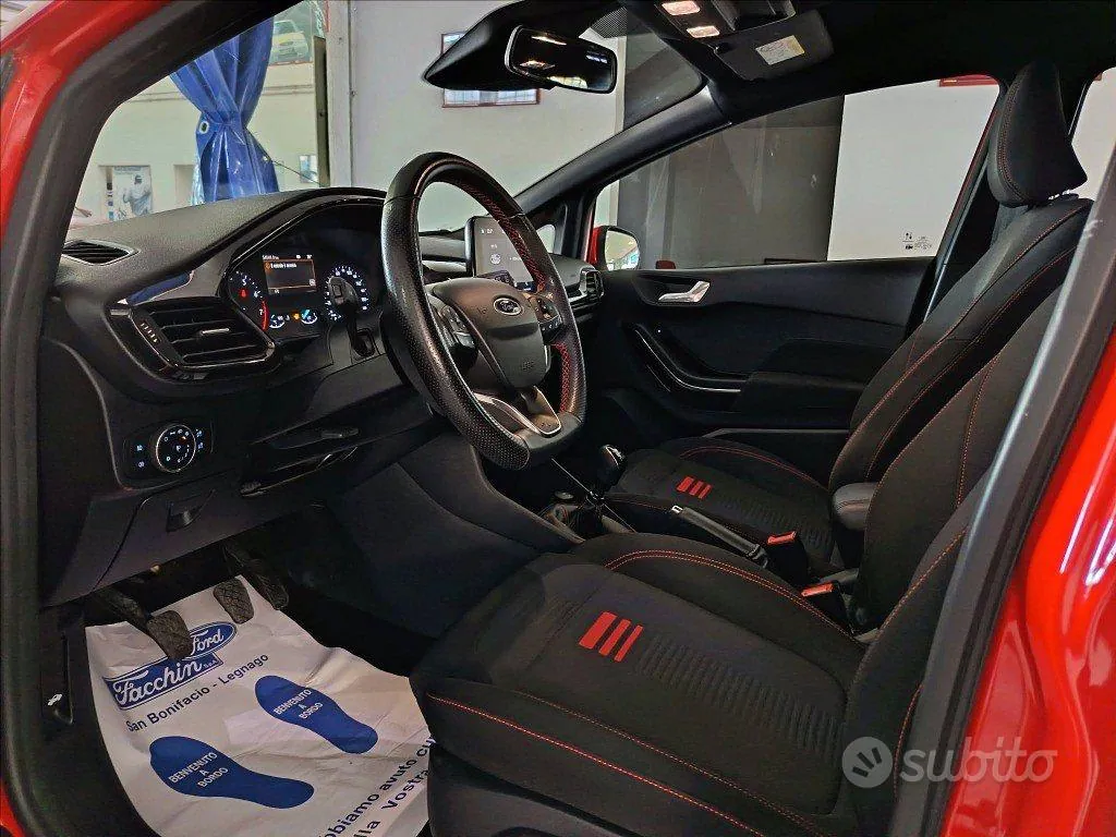 Ford Fiesta 2022 photo 2