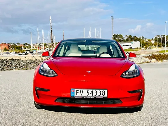 Tesla Model 3 2019 photo 2