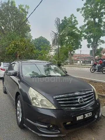 Nissan Teana