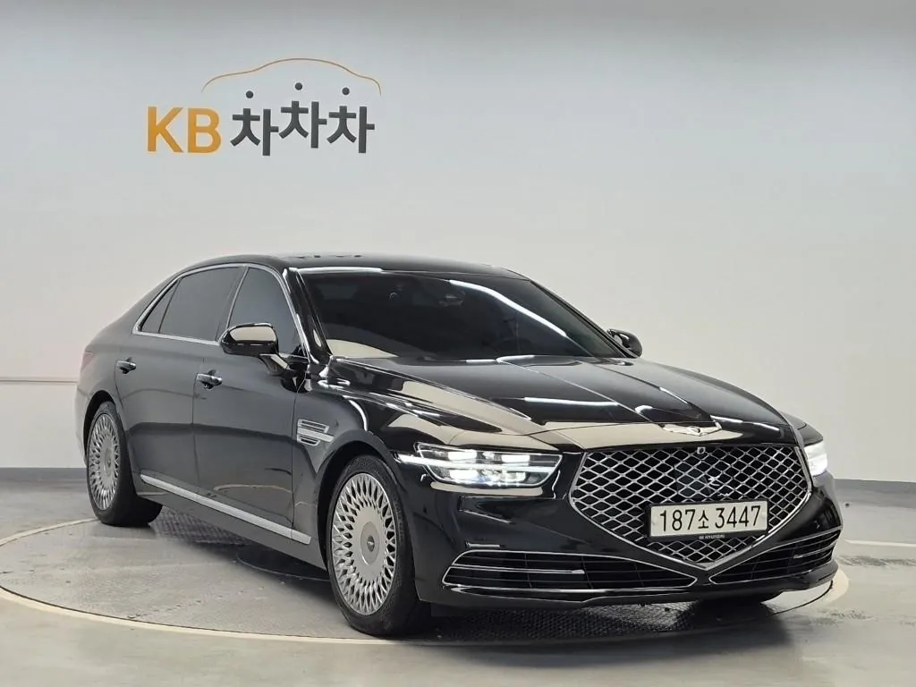 Genesis G90 2019 photo 4