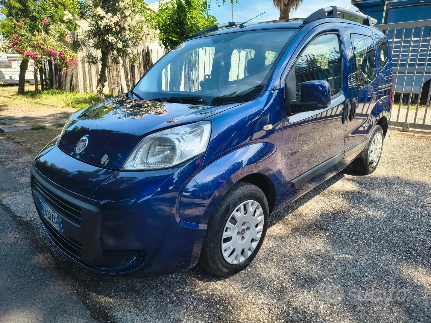 Fiat Qubo 2012 photo 2
