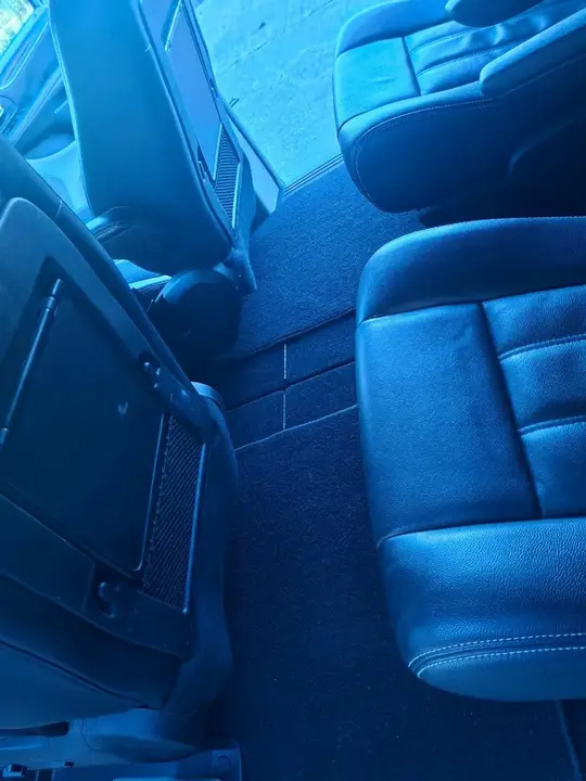 Lancia Voyager 2011 photo 3