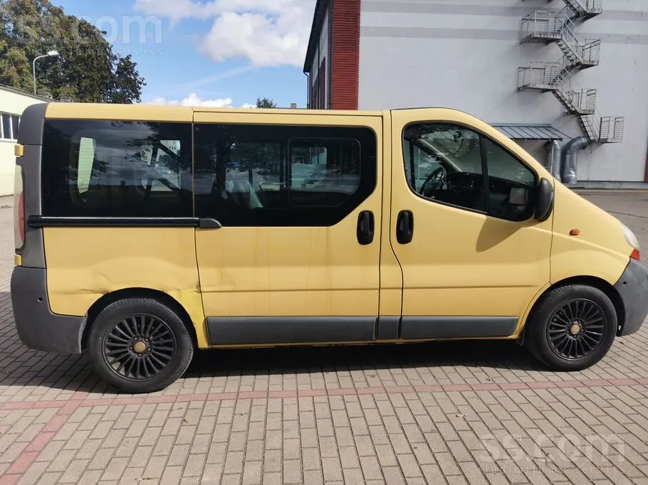 Renault Trafic 2003 photo 5