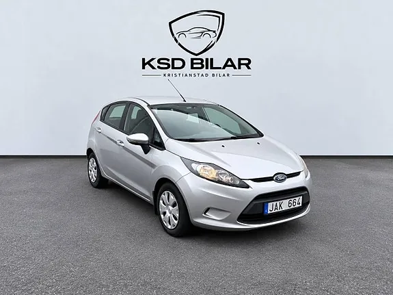 Ford Fiesta 2009 photo 2