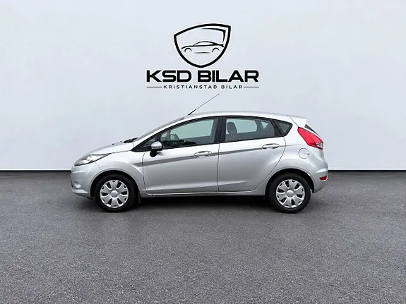 Ford Fiesta 2009 photo 3