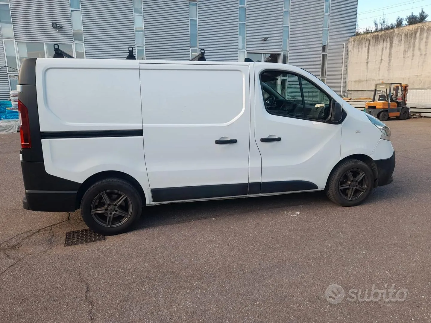 Renault Trafic 2016 photo 4