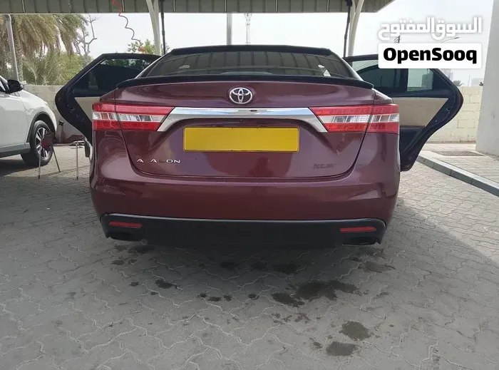 Toyota Avalon 2014 photo 2