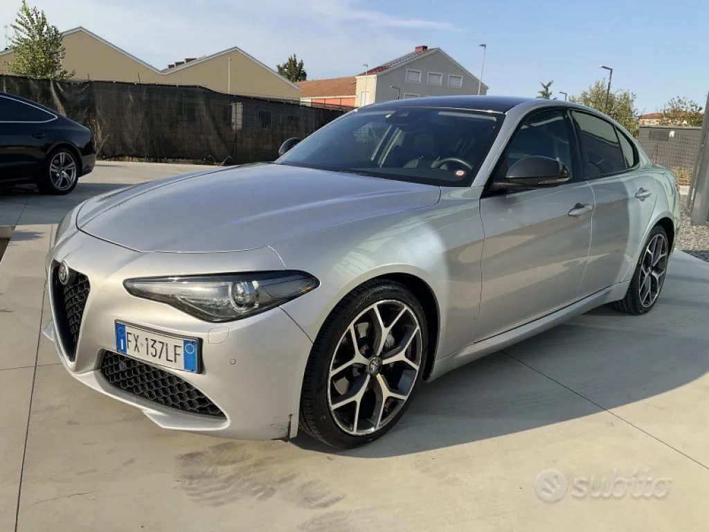 Alfa Romeo Giulia 2019 photo 3