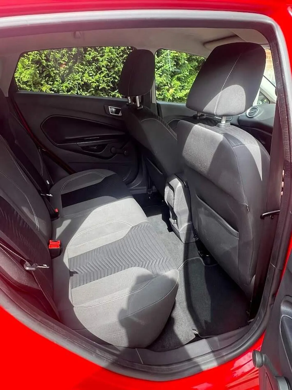 Ford Fiesta 2013 photo 5