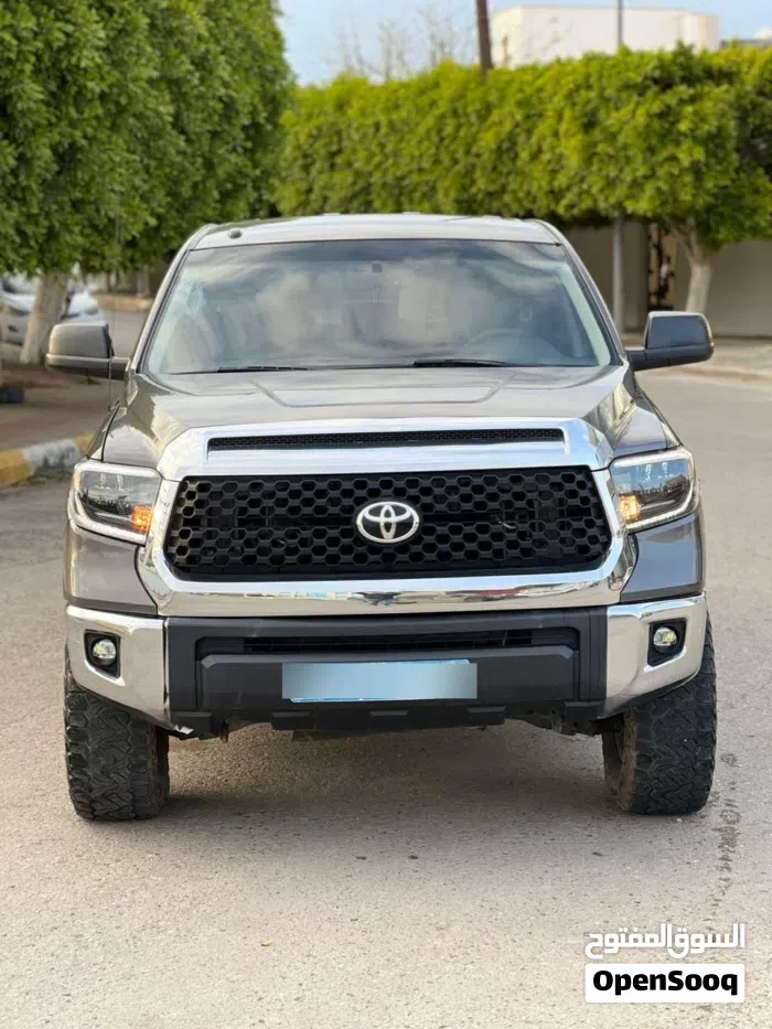 Toyota Tundra 2014 photo 2