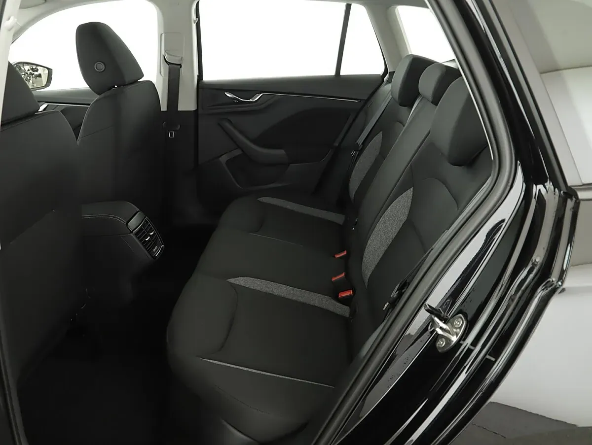 Skoda Kamiq 2026 photo 2