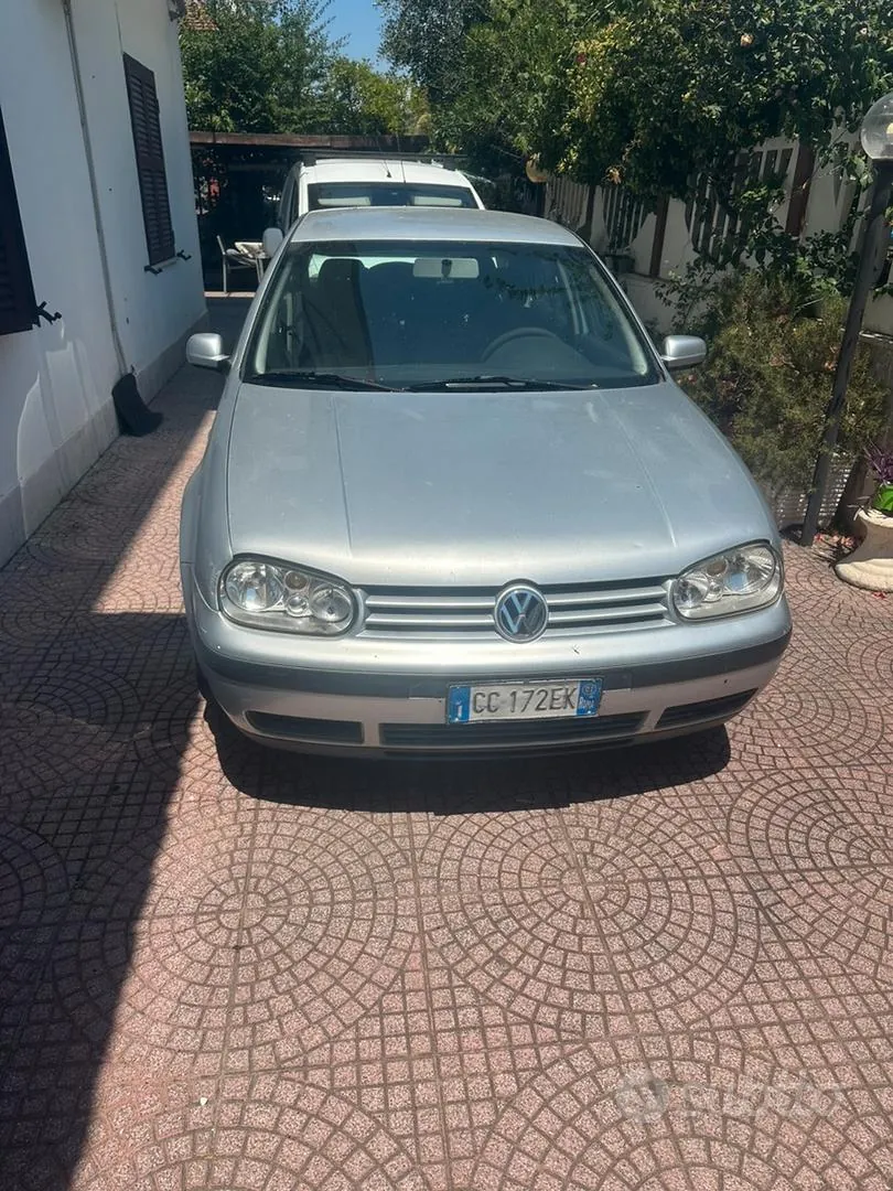 Volkswagen Golf 2002 photo 3