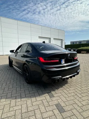 BMW 330E