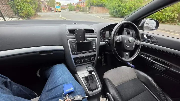 Skoda Octavia 2010 photo 3