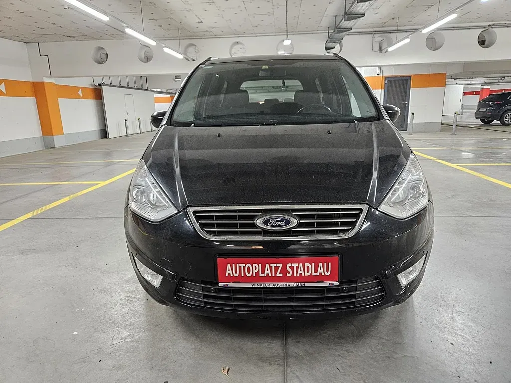 Ford Galaxy 2015 photo 3