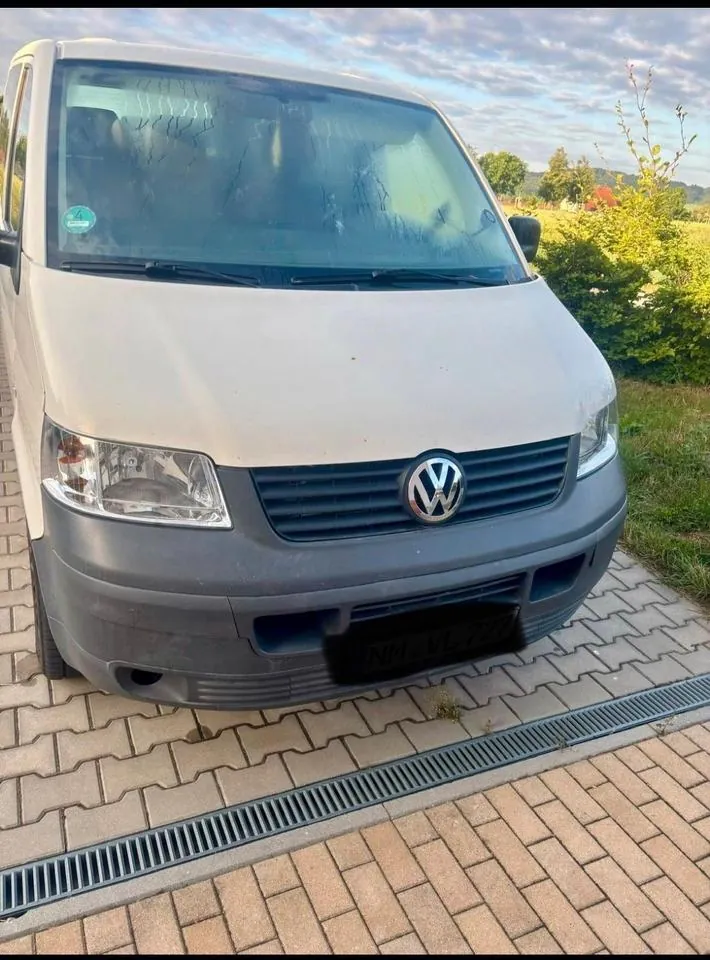 Volkswagen T5 Caravelle