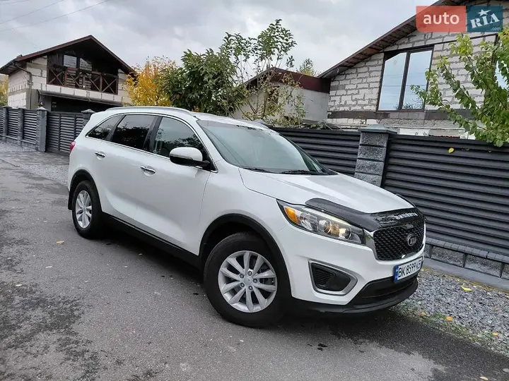 Kia Sorento 2016 photo 2