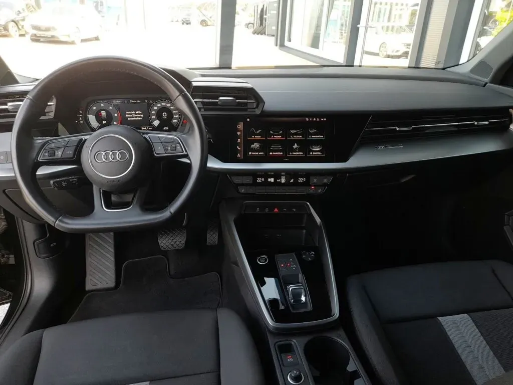 Audi A3 2022 photo 3