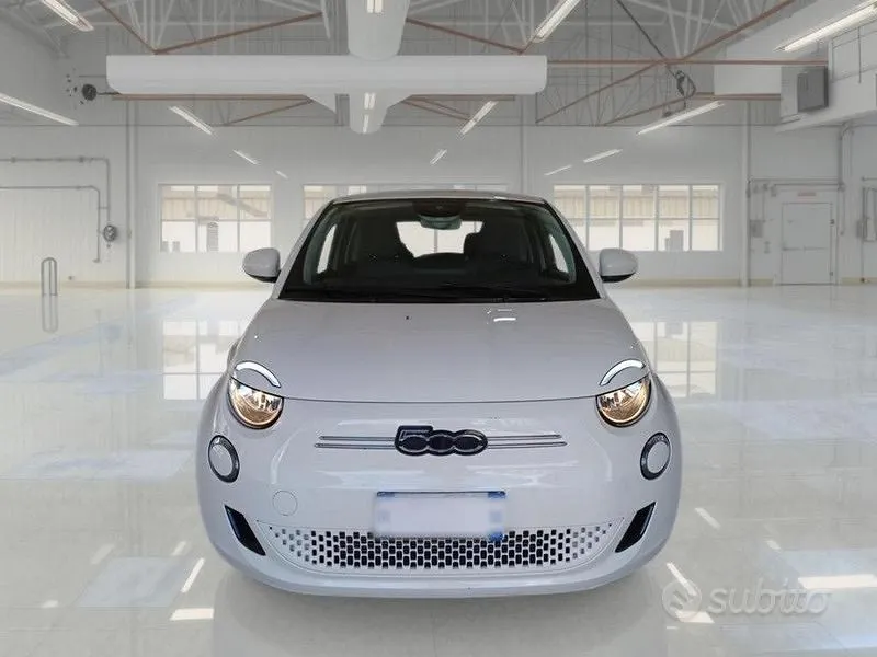 Fiat 500E 2022 photo 2