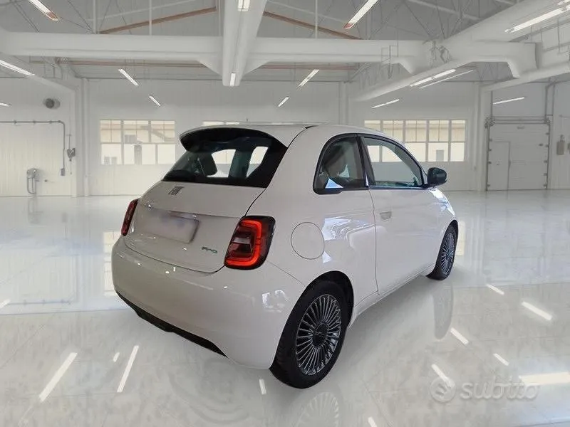 Fiat 500E 2022 photo 4