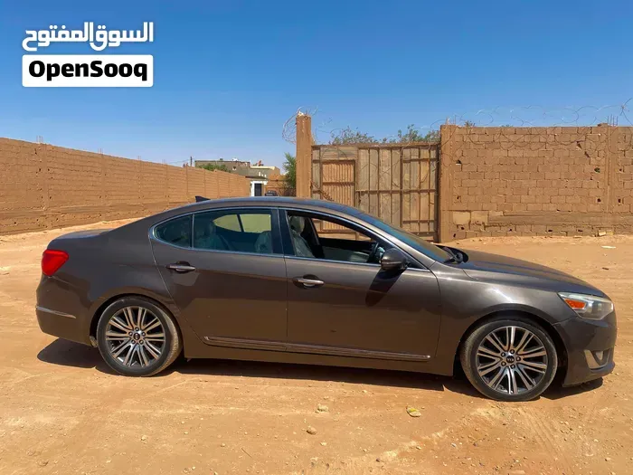 Kia Cadenza 2015 photo 2