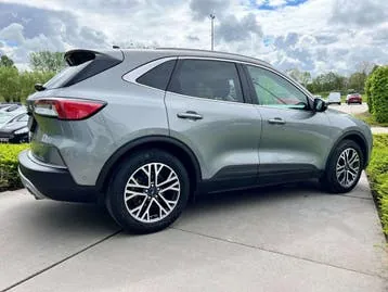 Ford Kuga 2020 photo 2