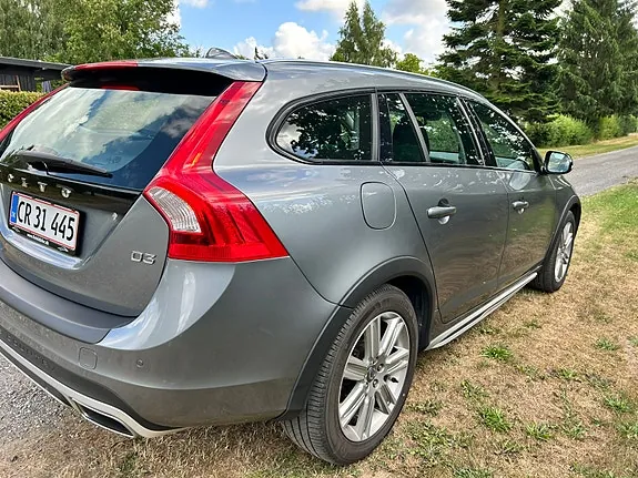 Volvo V60 Cross Country 2016 photo 5
