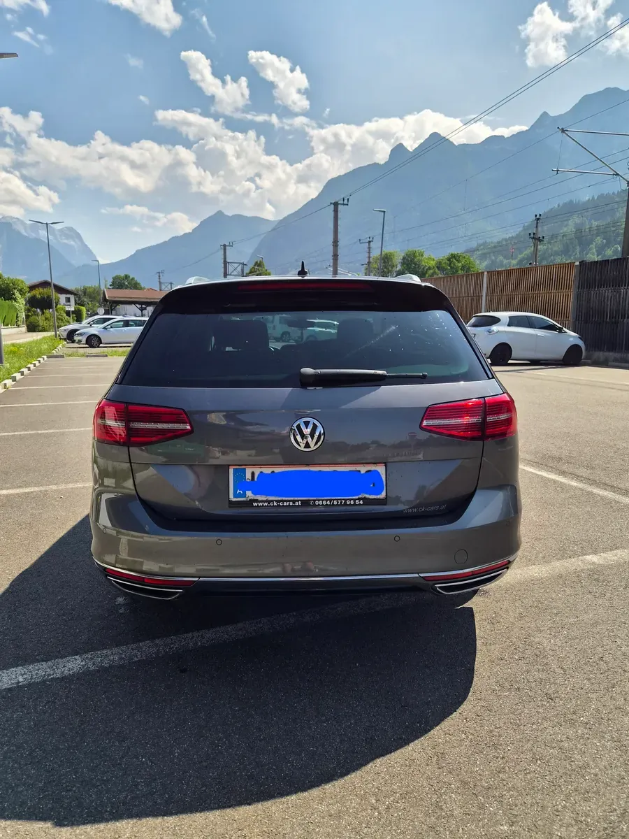 Volkswagen Passat 2017 photo 2