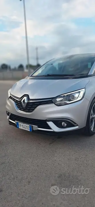 Renault Scenic 2018 photo 3