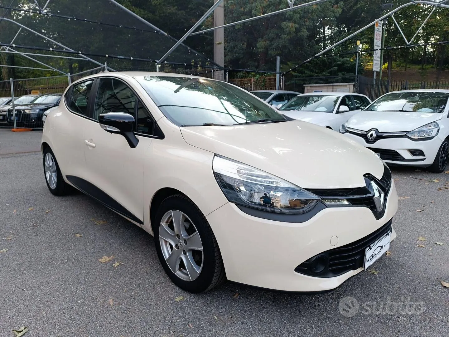Renault Clio 2015 photo 3