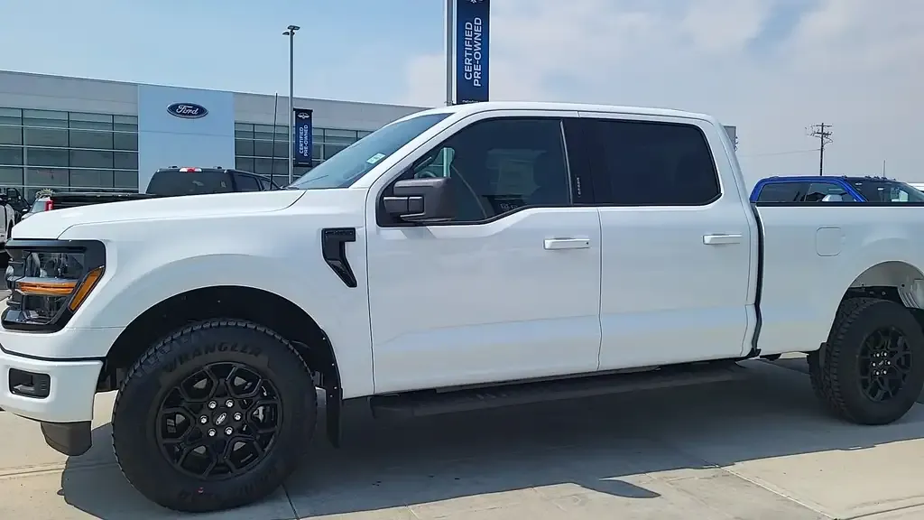 Ford F-150 2026 photo 4