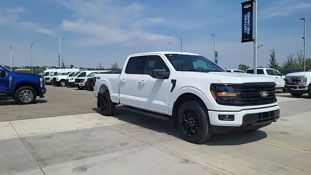 Ford F-150 2026 photo 2