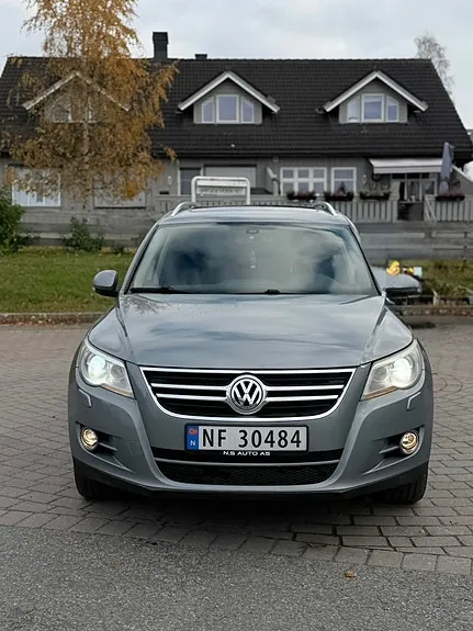 Volkswagen Tiguan 2008 photo 2