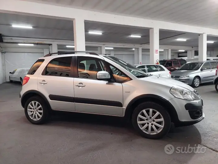 Suzuki Sx4 2011 photo 5