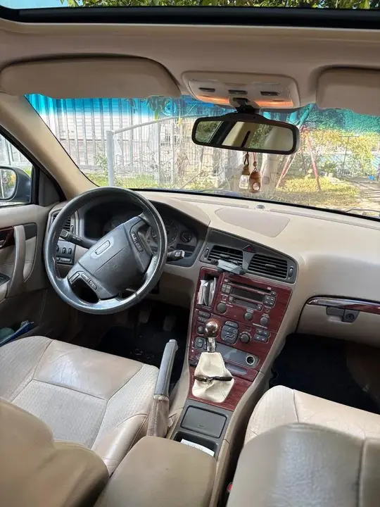 Volvo V70