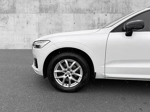 Volvo Xc60 2020 photo 3