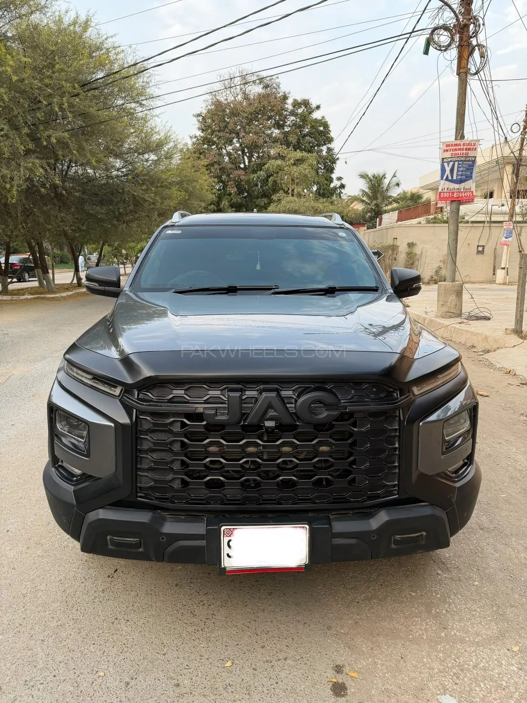 JAC T9