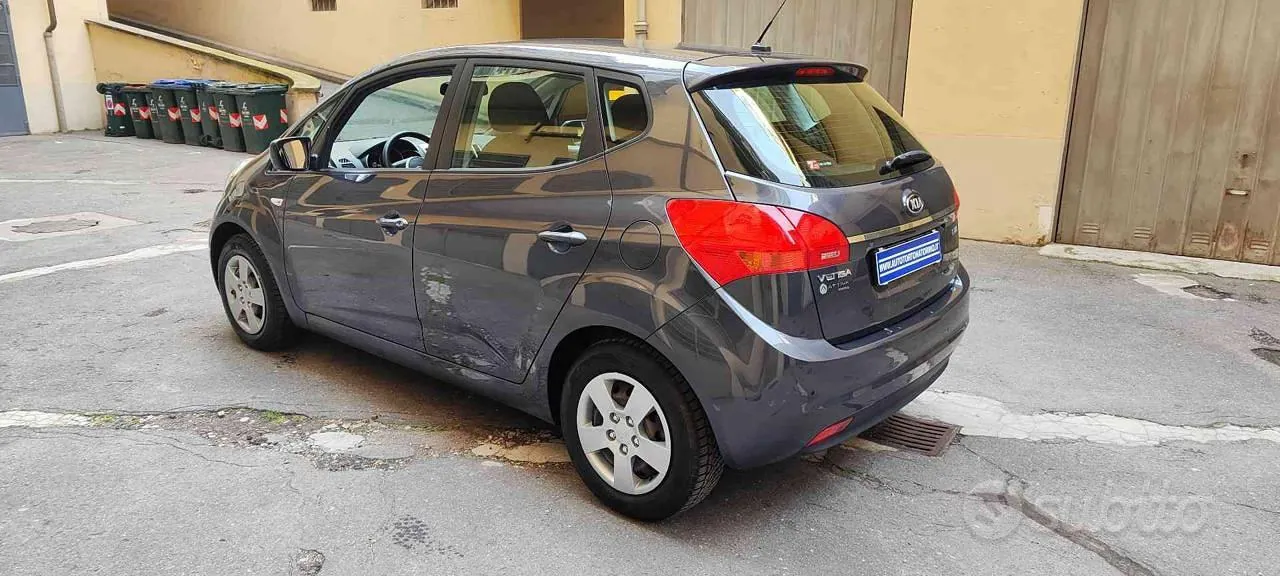 Kia Venga 2019 photo 5