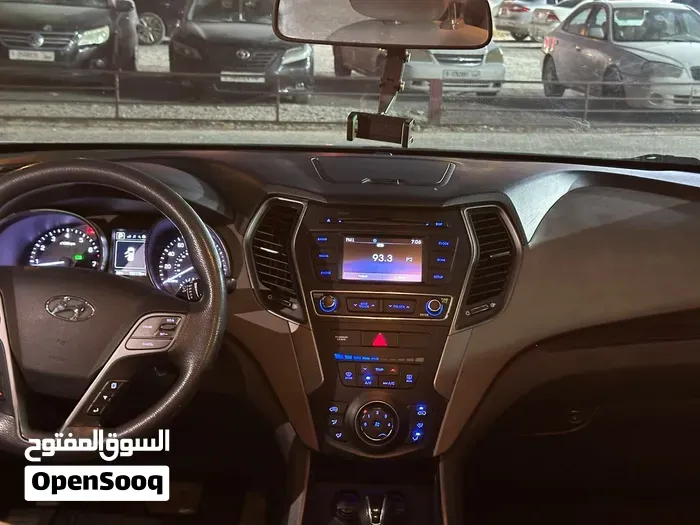 Hyundai Santa Fe 2018 photo 4