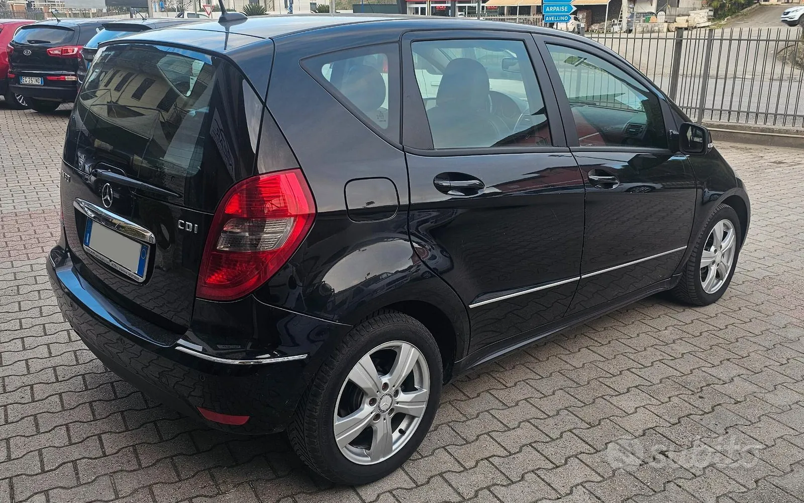 Mercedes-Benz A180 2012 photo 5