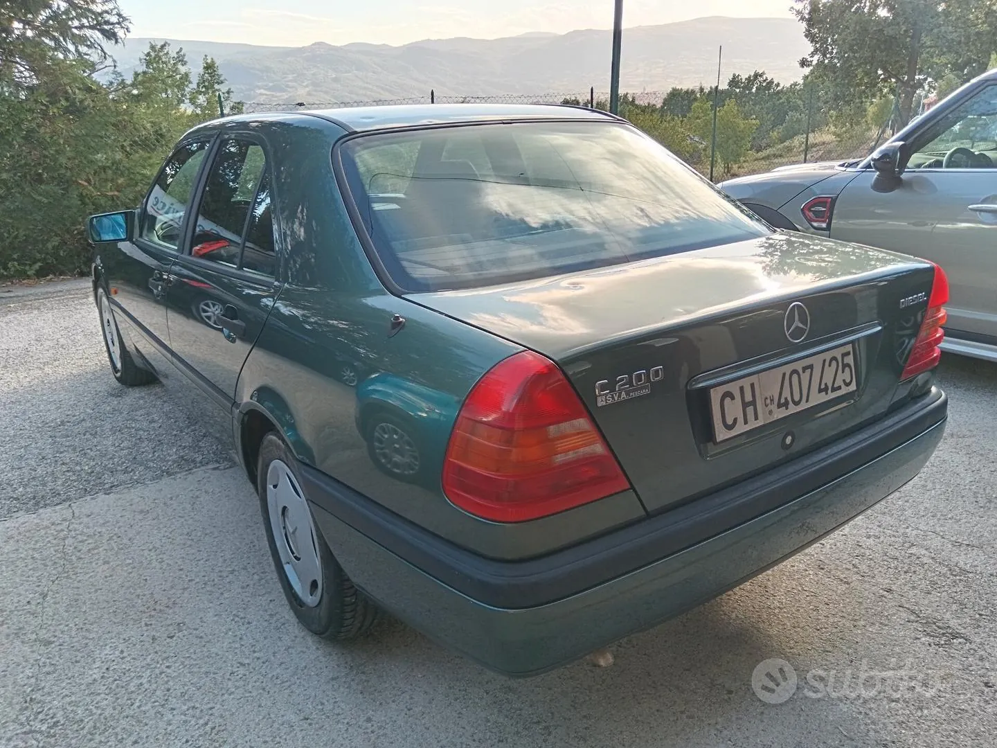 Mercedes-Benz C200 1994 photo 3