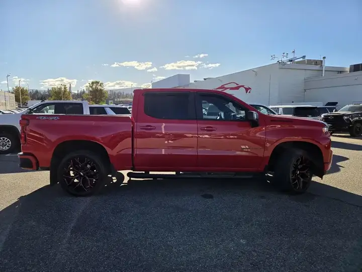 Chevrolet Silverado 1500 2020 photo 2