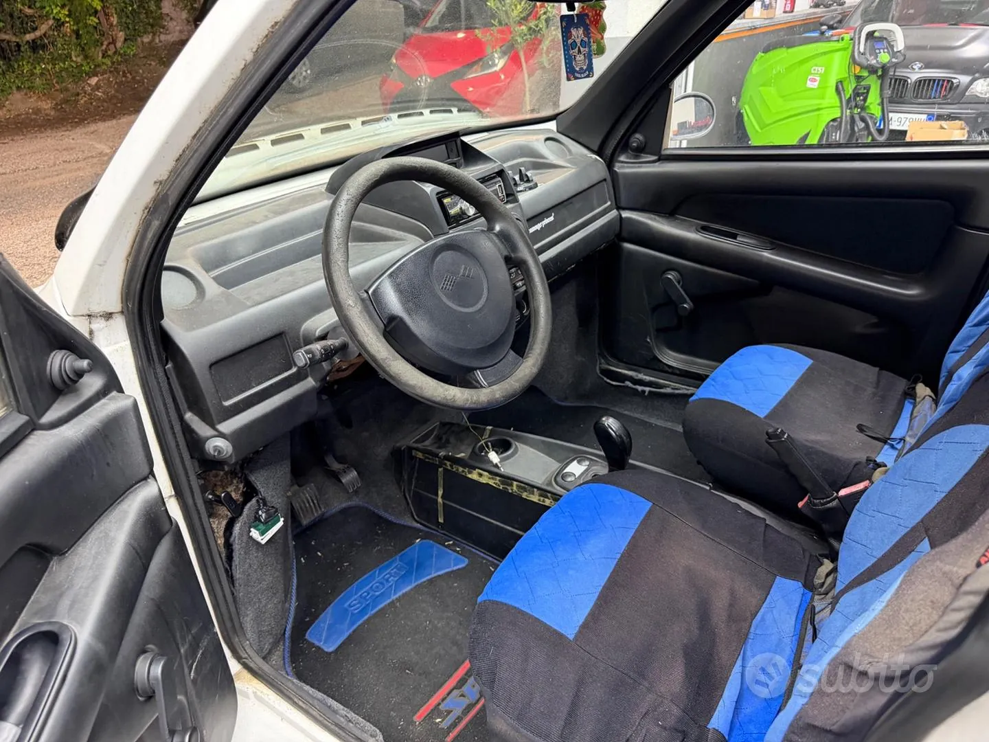 Ligier Due 2011 photo 5