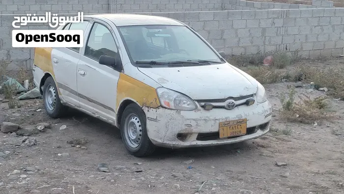 Toyota Echo 2003 photo 2