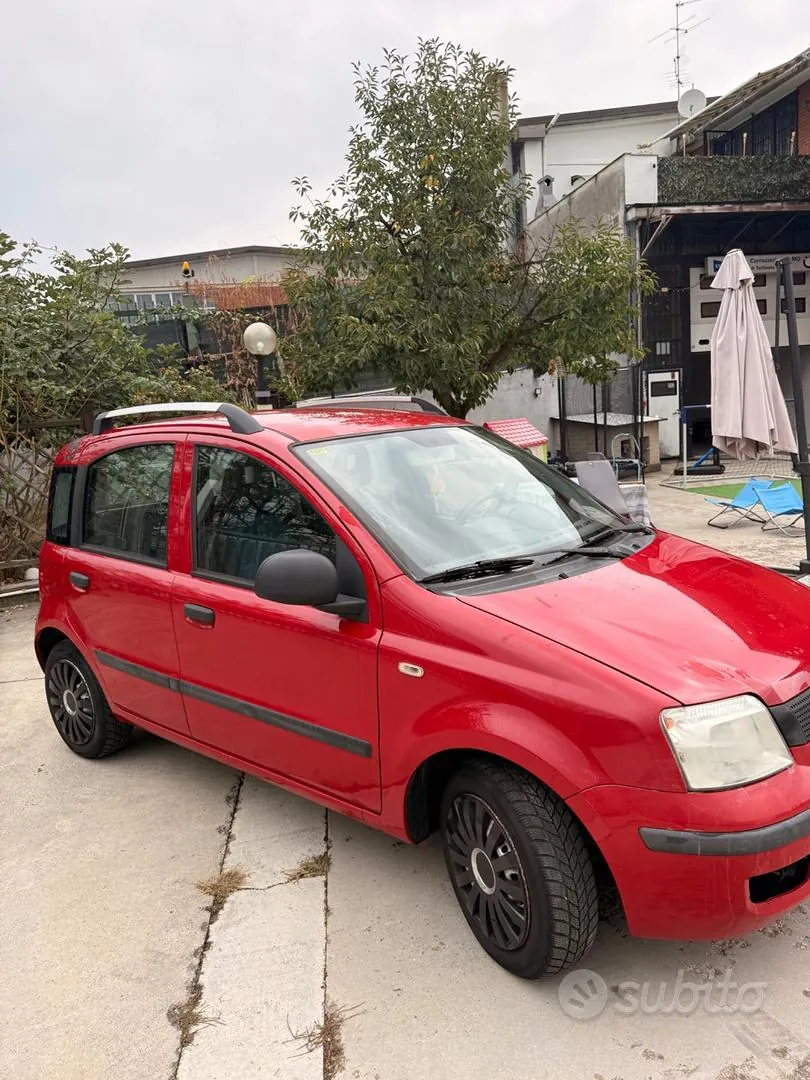 Fiat Panda 2011 photo 2