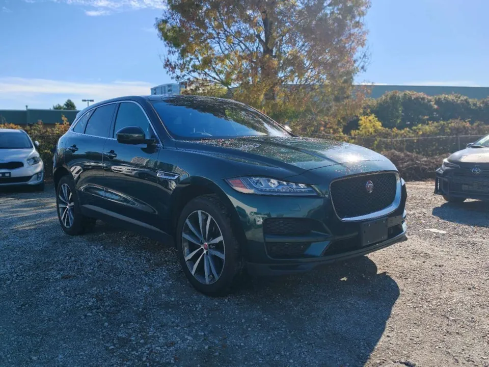 Jaguar F-Pace 2017 photo 3